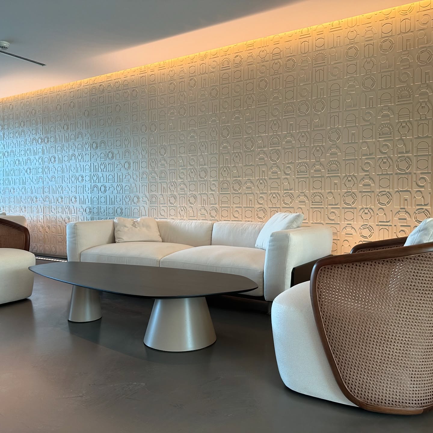 Hefay Mobilya Swissôtel iç mekân uygulaması